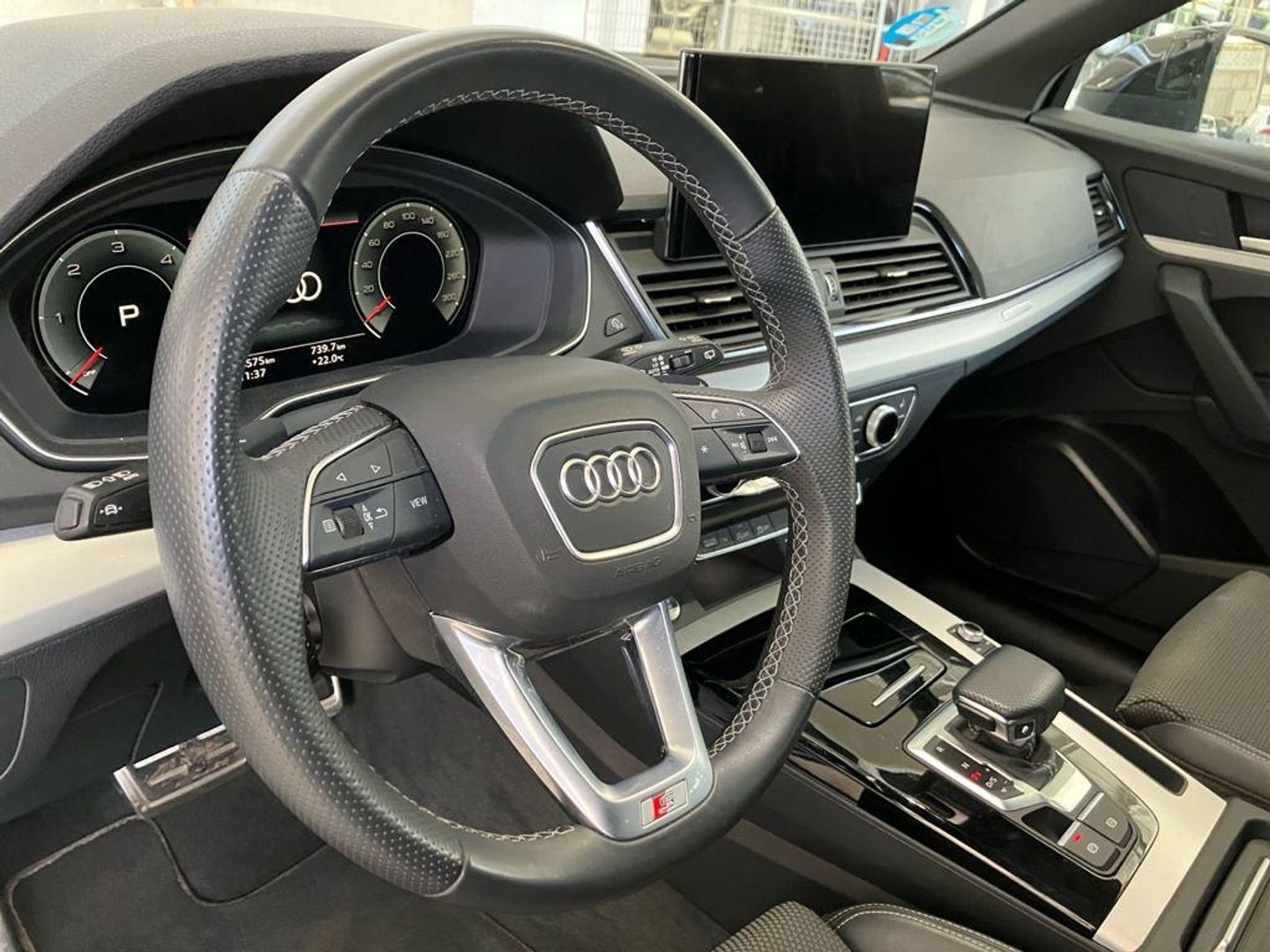 Audi Q5 40 TDI Black line