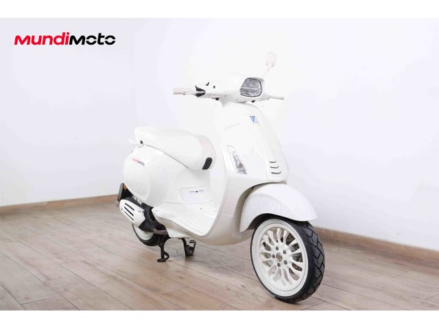 VESPA Spirnter 125 Justin Bieber