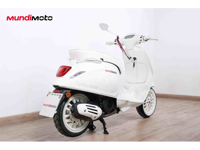VESPA Spirnter 125 Justin Bieber