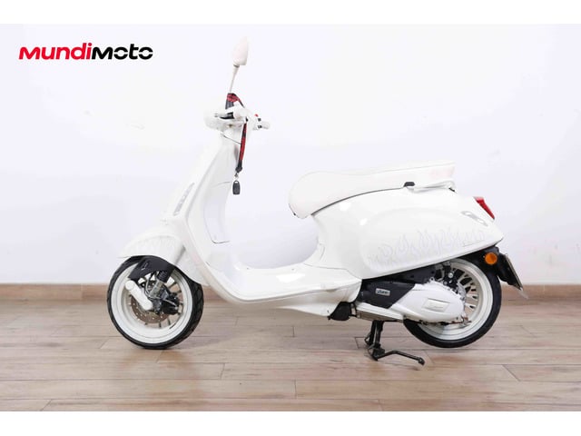 VESPA Spirnter 125 Justin Bieber
