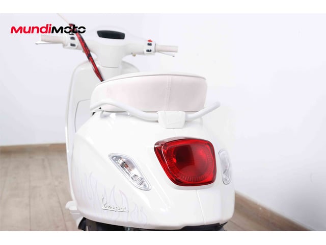 VESPA Spirnter 125 Justin Bieber