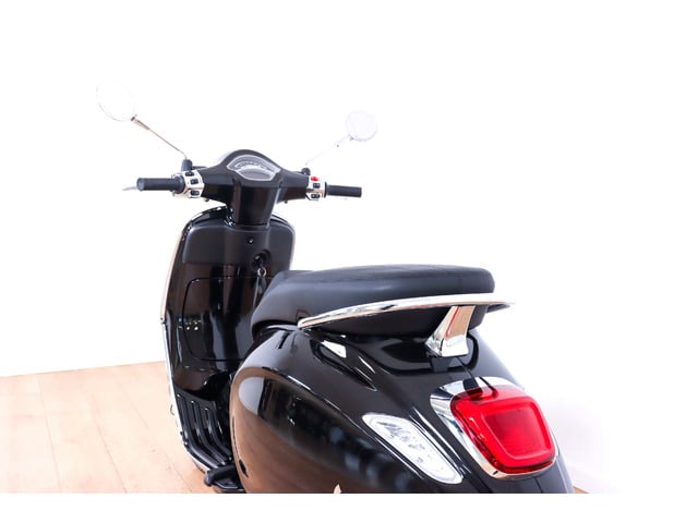 Vespa PRIMAVERA 125 ABS