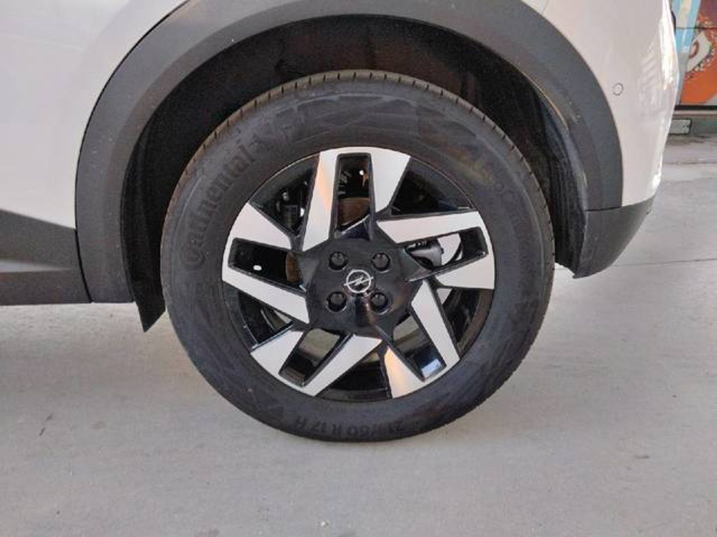 Opel Mokka-e BEV 50kWh Business Elegance-e 100 kW (136 CV)