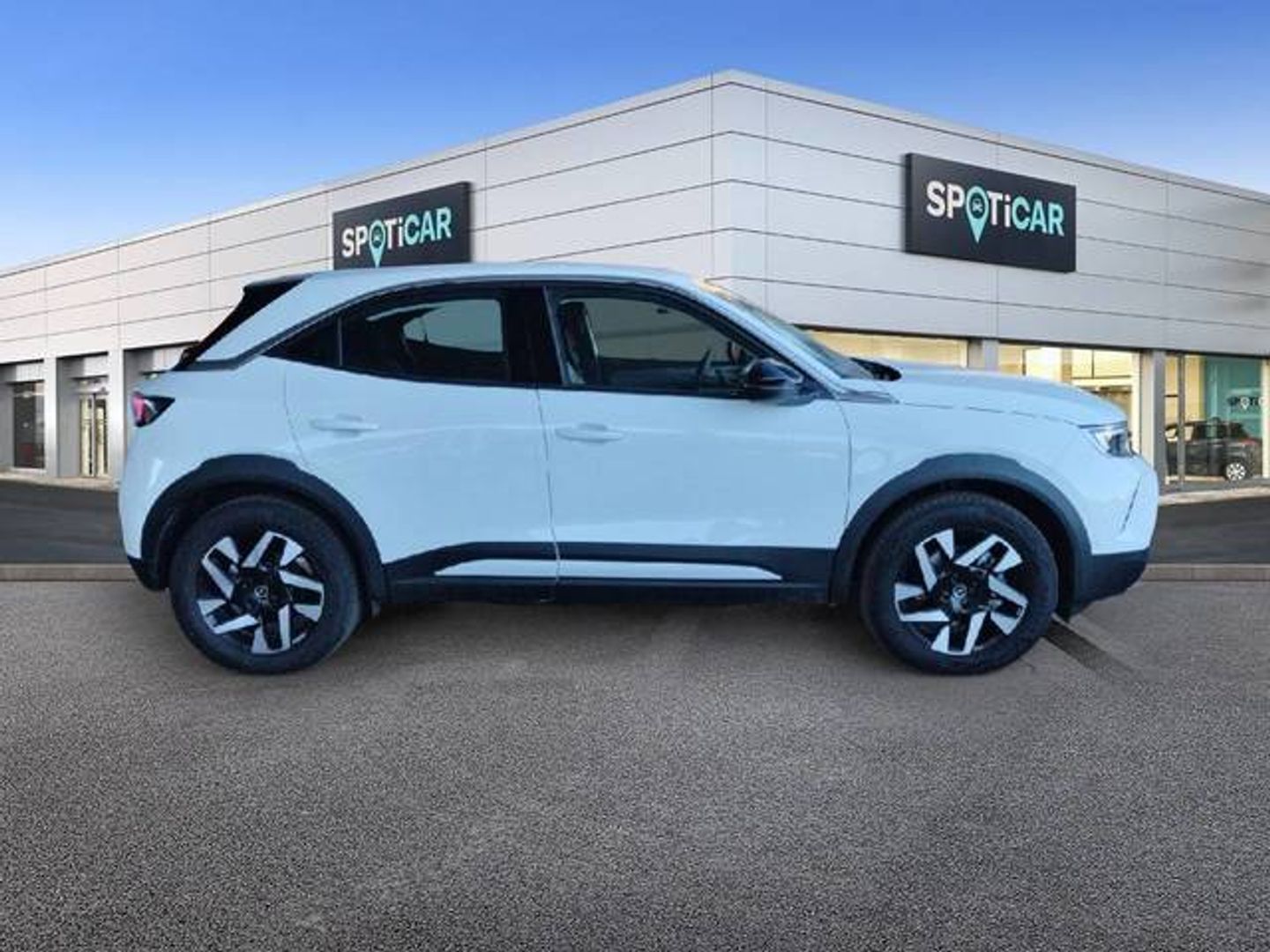 Opel Mokka-e BEV 50kWh Business Elegance-e 100 kW (136 CV)