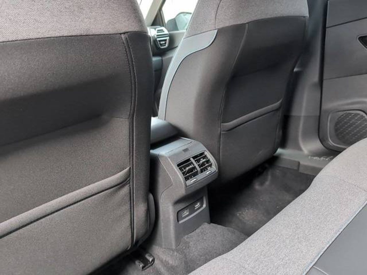 Citroen ë-C4 eléctrico 50kWh Shine 100 kW (136 CV)