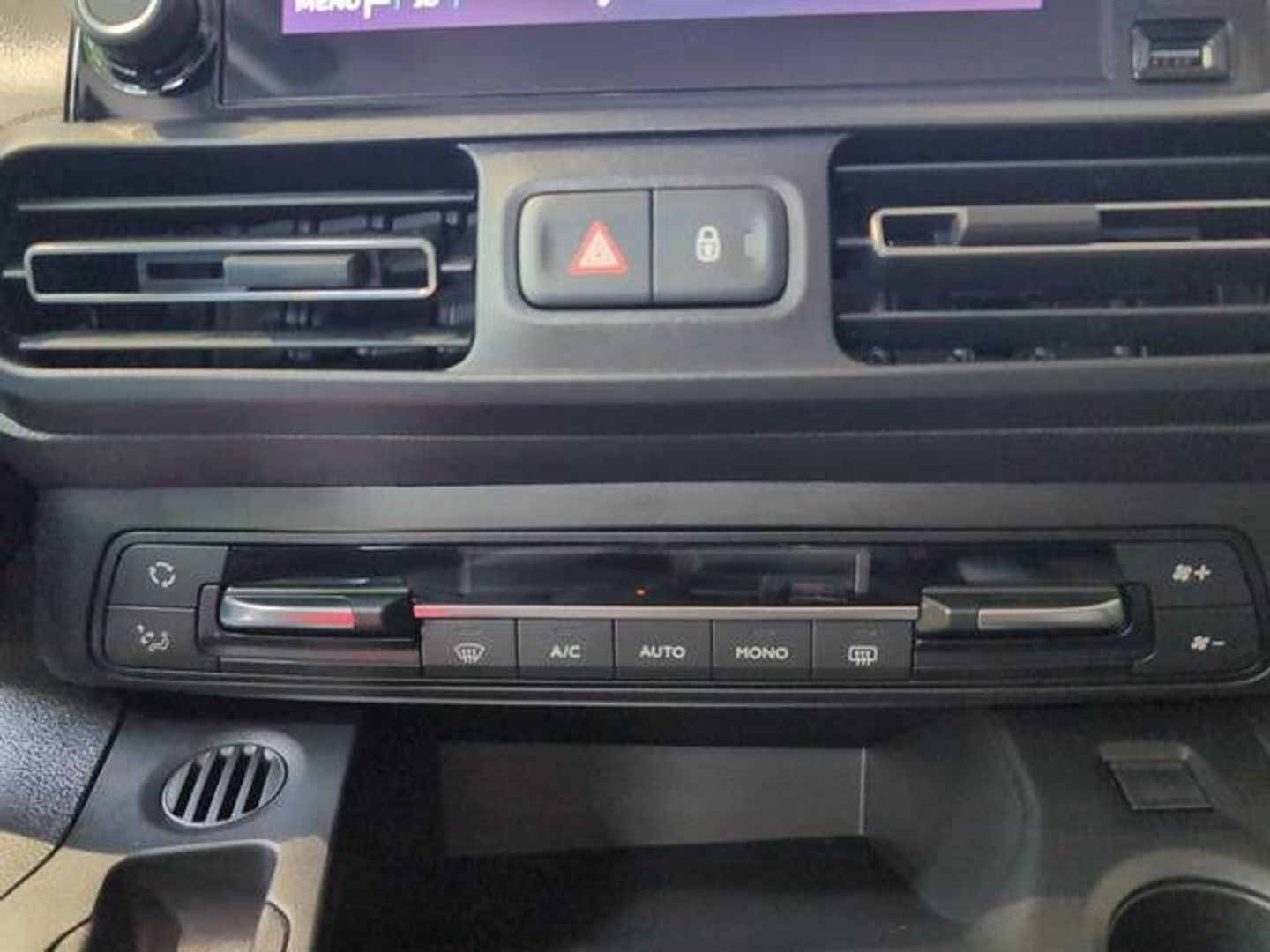Citroen ë-Berlingo Shine Talla M 50kWh 100 kW (136 CV)
