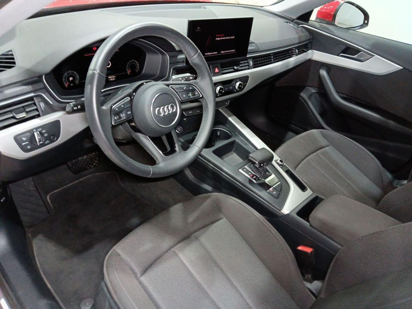 Audi A4 Avant 30 TDI Advanced