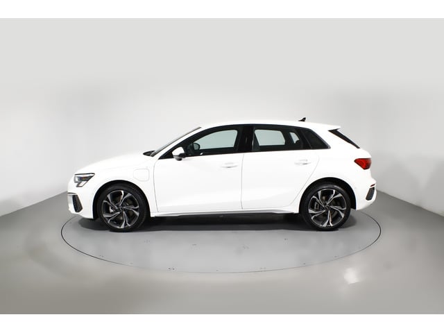 Audi A3 Sportback TFSIe Genuine edition 40 TFSI e 150 kW (204 CV) S tronic Genuine edition