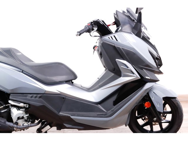 Sym CRUISYM ALPHA 125 ABS