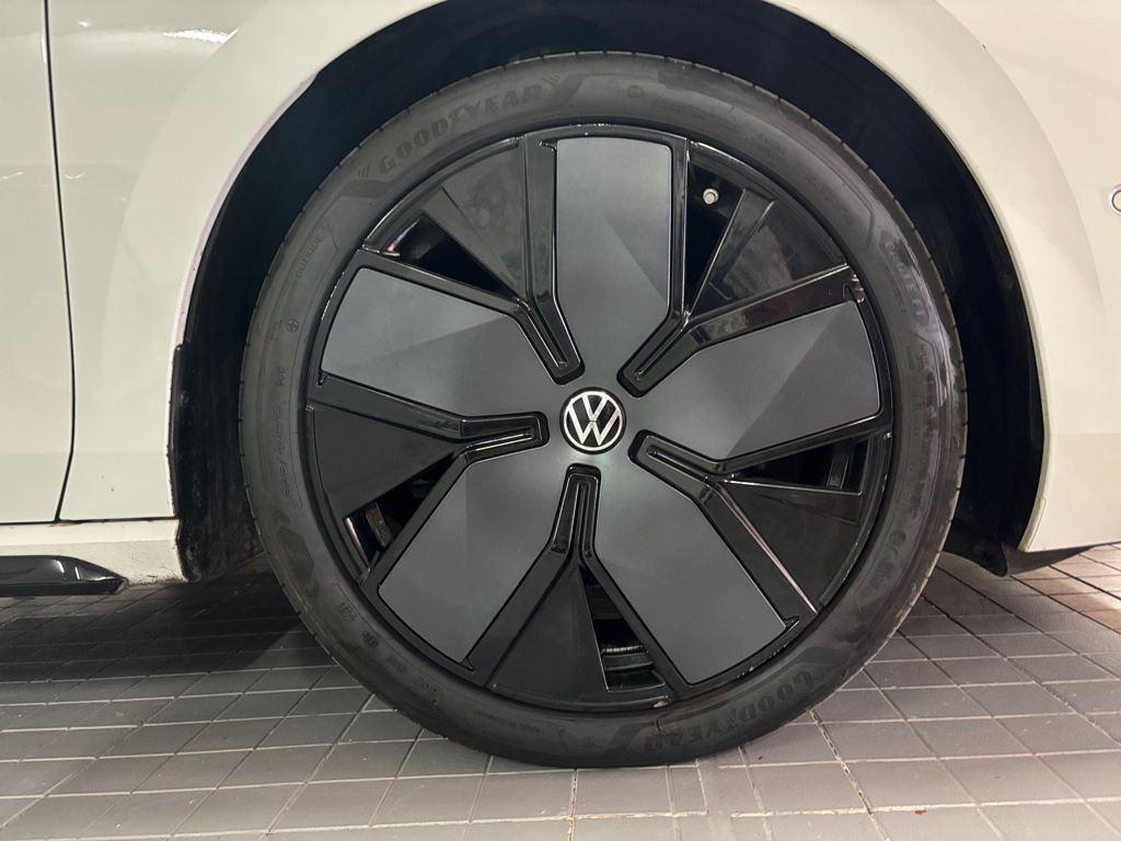 Volkswagen Passat Variant R-Line 1.5 eTSI 110 kW (150 CV) DSG R-Line