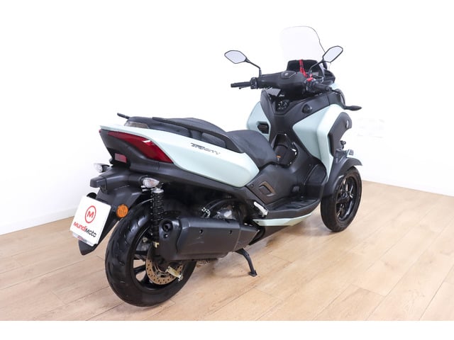 Yamaha Tricity 300