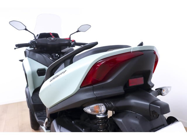 Yamaha Tricity 300