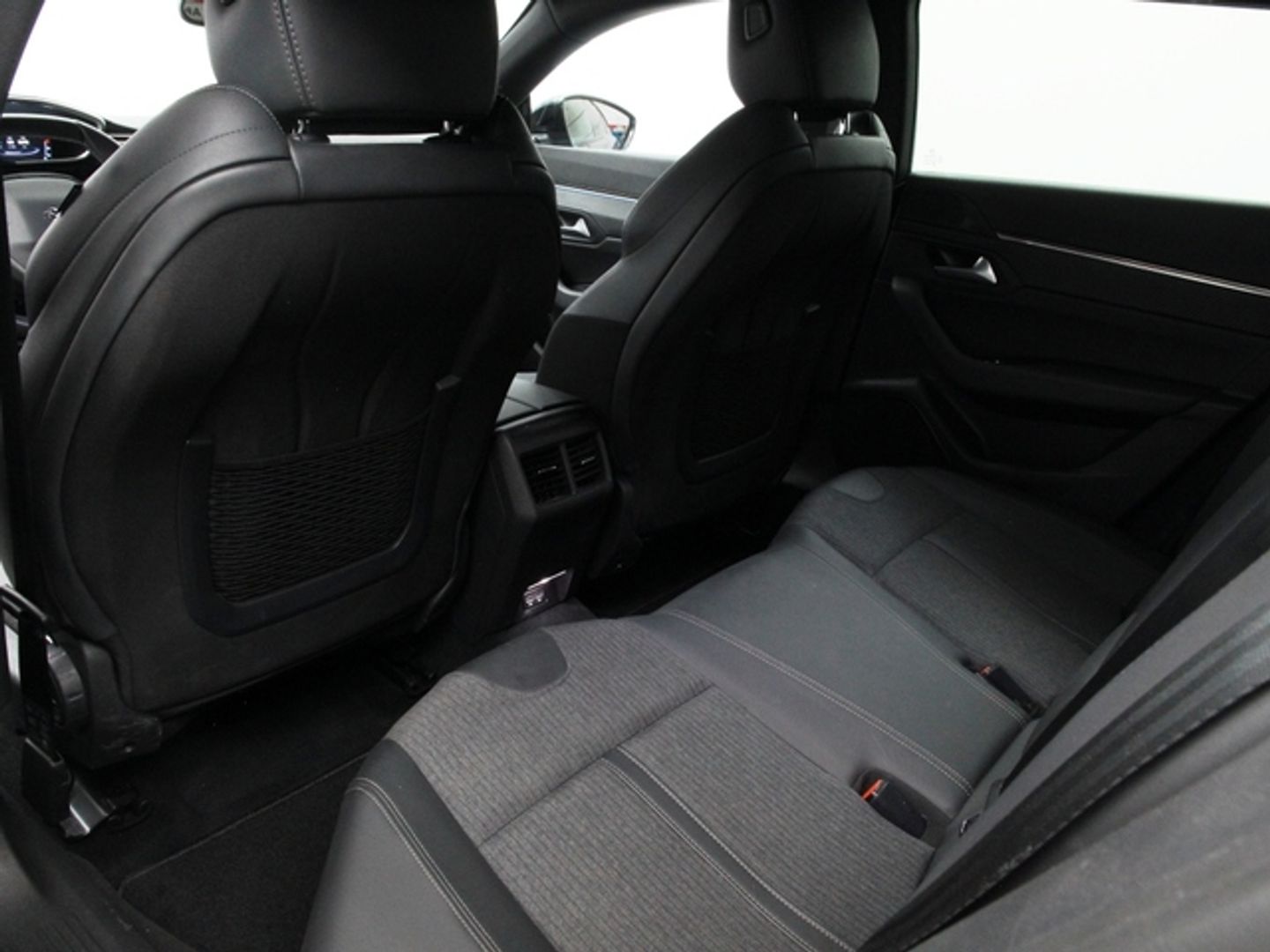 Peugeot 508 SW BlueHDi 130 S&S Allure Pack EAT8 96 kW (130 CV)