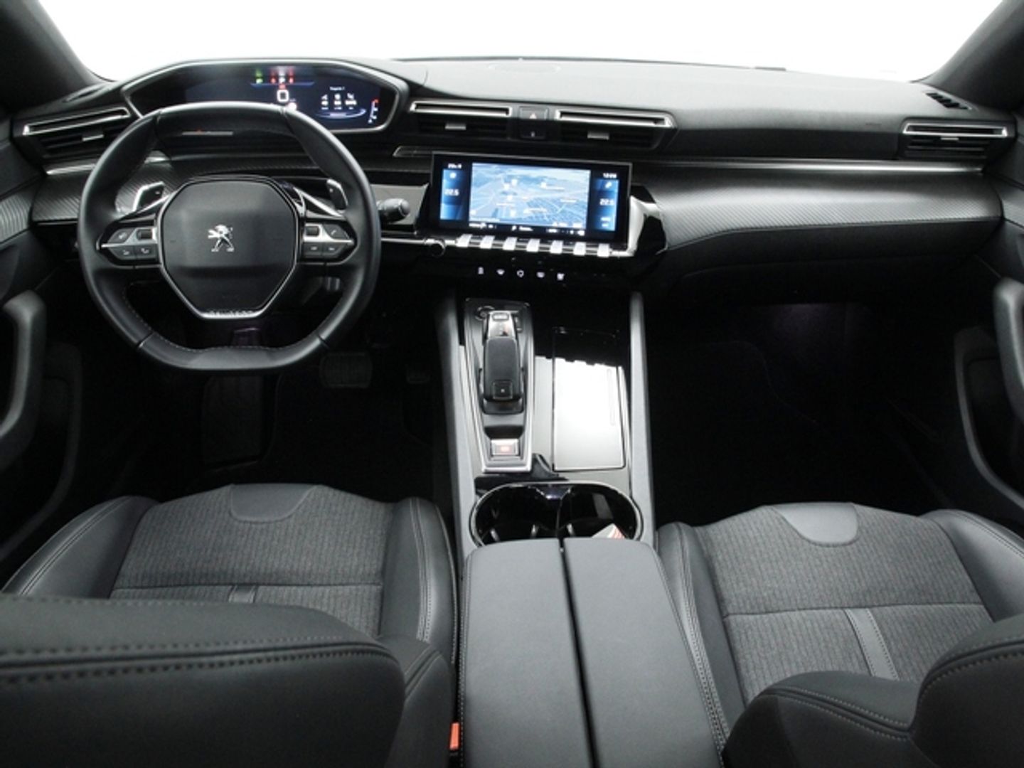 Peugeot 508 SW BlueHDi 130 S&S Allure Pack EAT8 96 kW (130 CV)