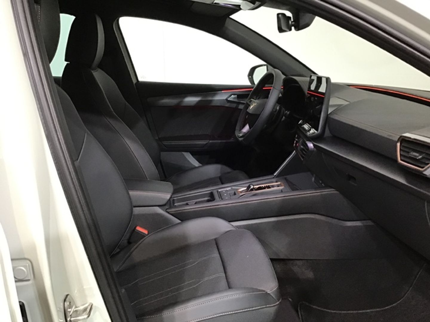 Cupra Leon 1.5 eTSI -