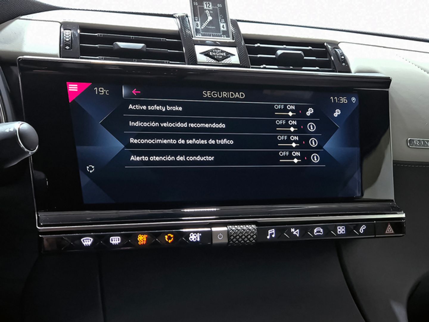 DS DS7 Crossback PureTech 180 Rivoli Auto 132 kW (180 CV)