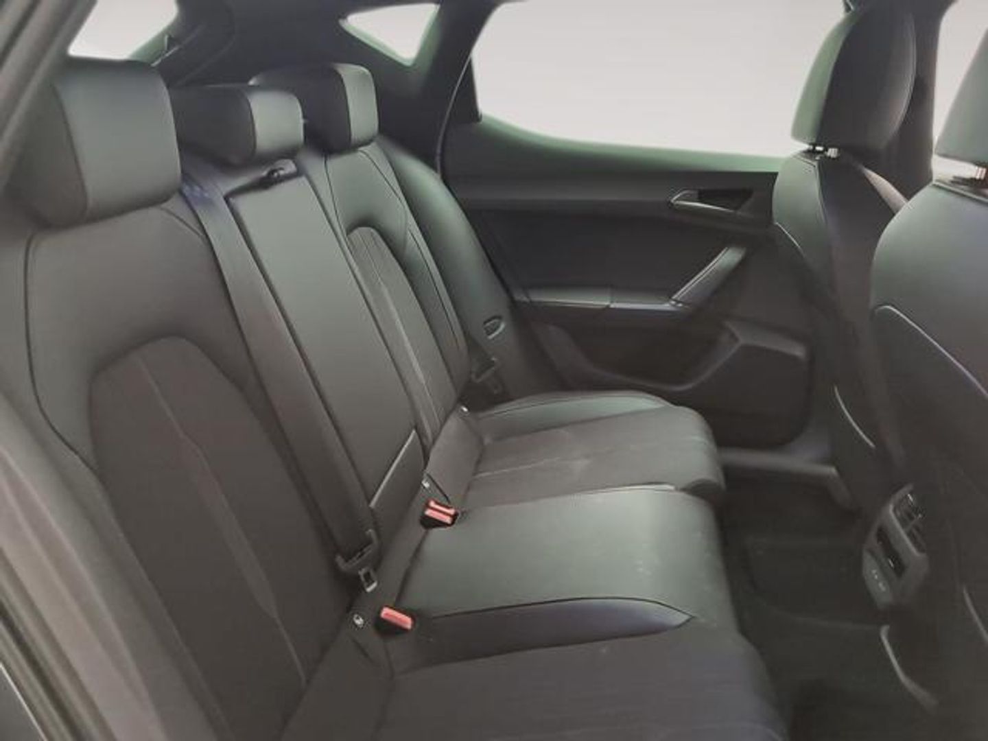 CUPRA Leon 1.5 eTSI DSG 110 kW (150 CV)