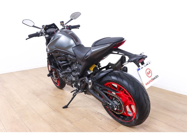 Ducati Monster 937