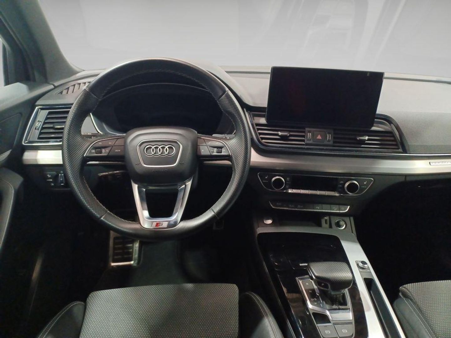 Audi Q5 40 TDI Black line