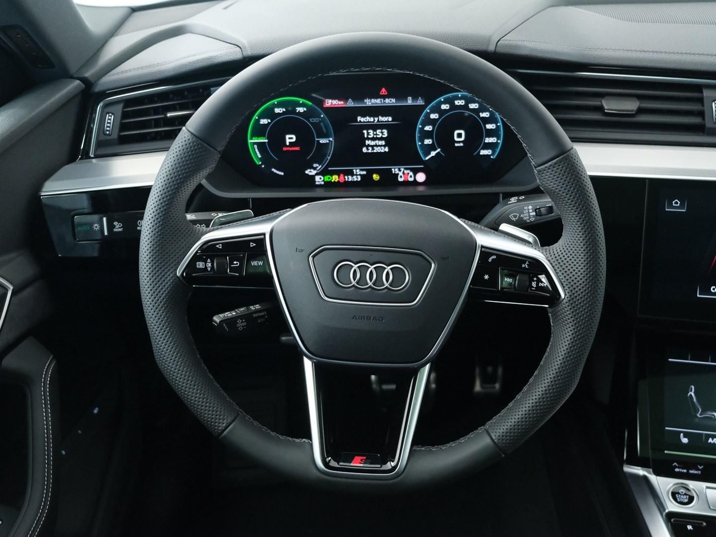 Audi Q8 e-tron Sportback S line 55 quattro 300 kW (408 CV)