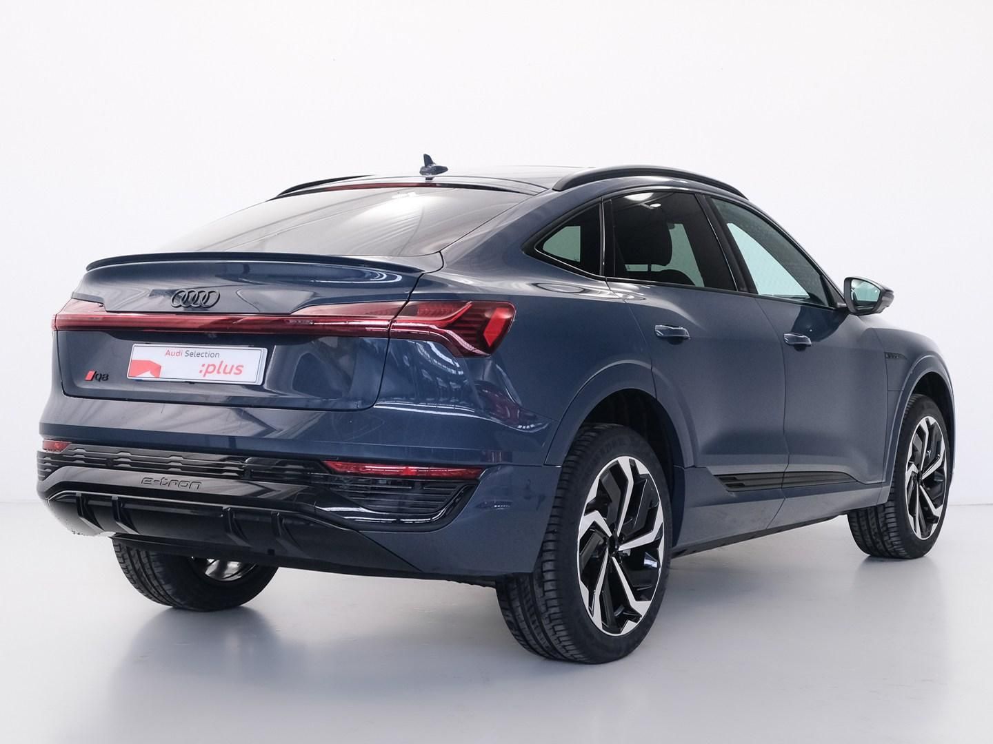 Audi Q8 e-tron Sportback S line 55 quattro 300 kW (408 CV)