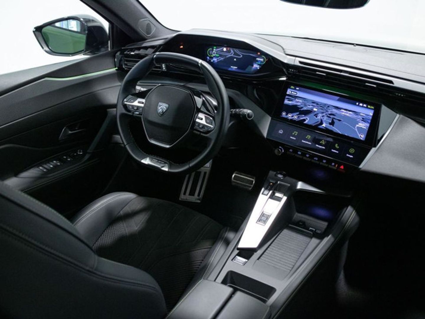 Peugeot 308 Hybrid 225 GT