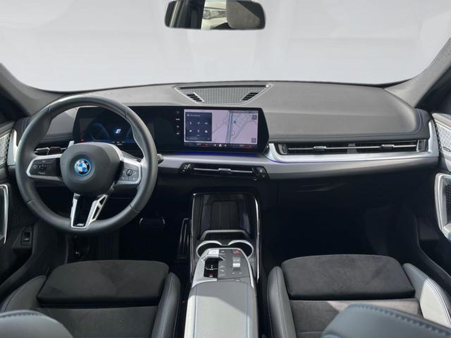 BMW iX1 eDrive20 150 kW (204 CV)