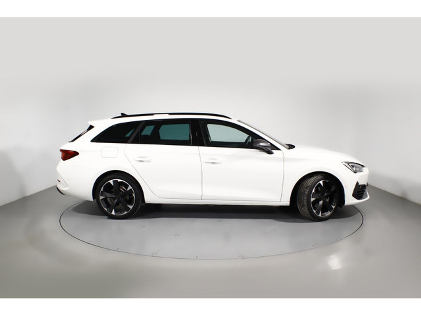 Cupra Leon Sportstourer 1.5 eTSI -