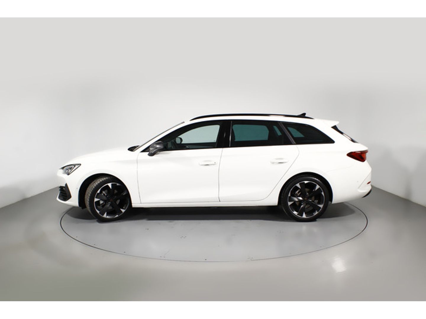 Cupra Leon Sportstourer 1.5 eTSI -