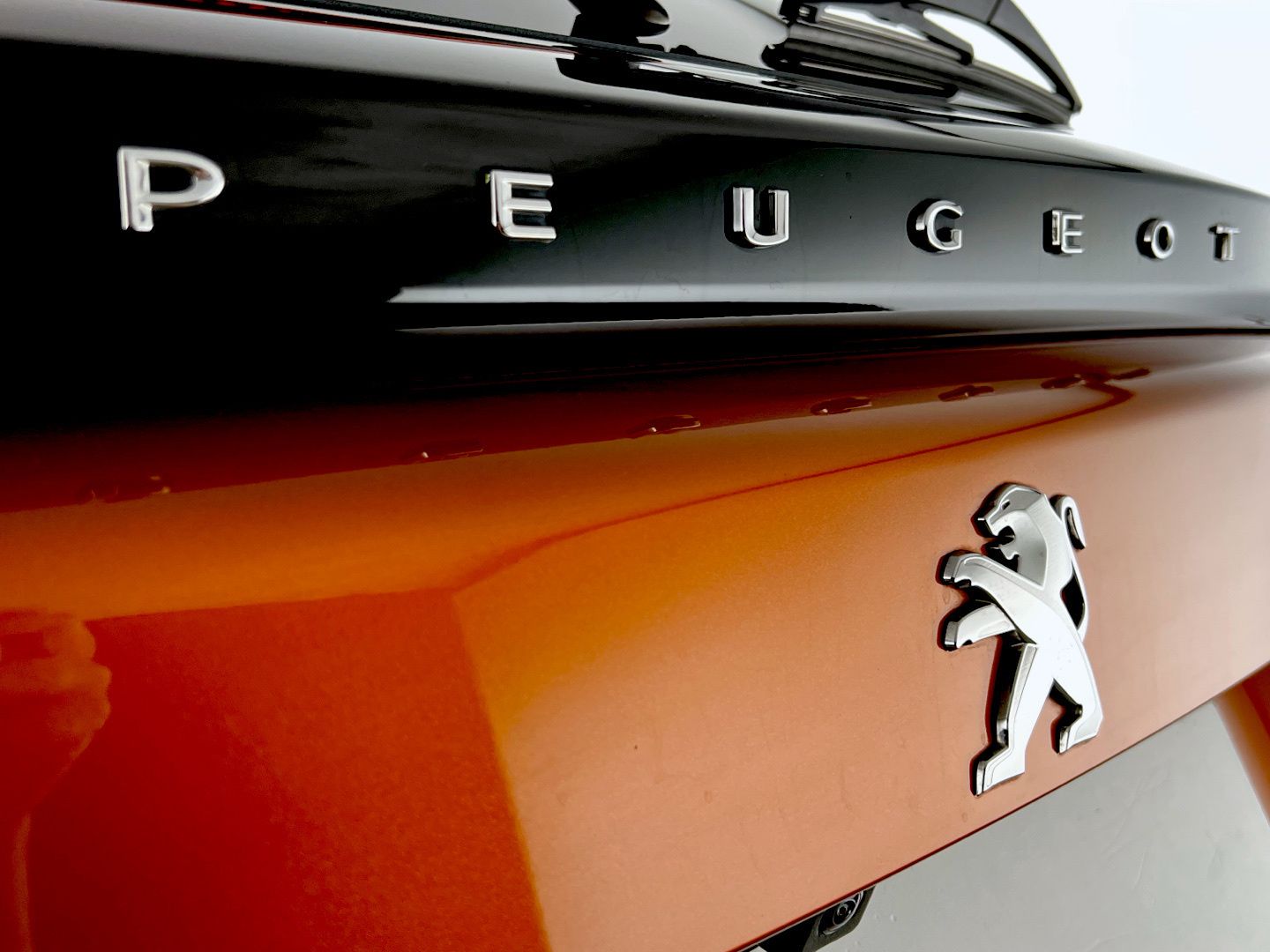 Peugeot 2008 SUV PureTech 130 Allure