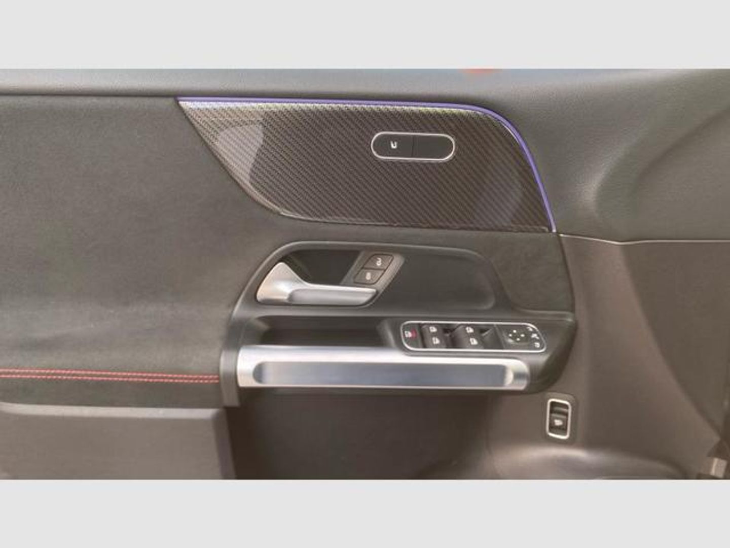 Mercedes-Benz GLB GLB 200 120 kW (163 CV)