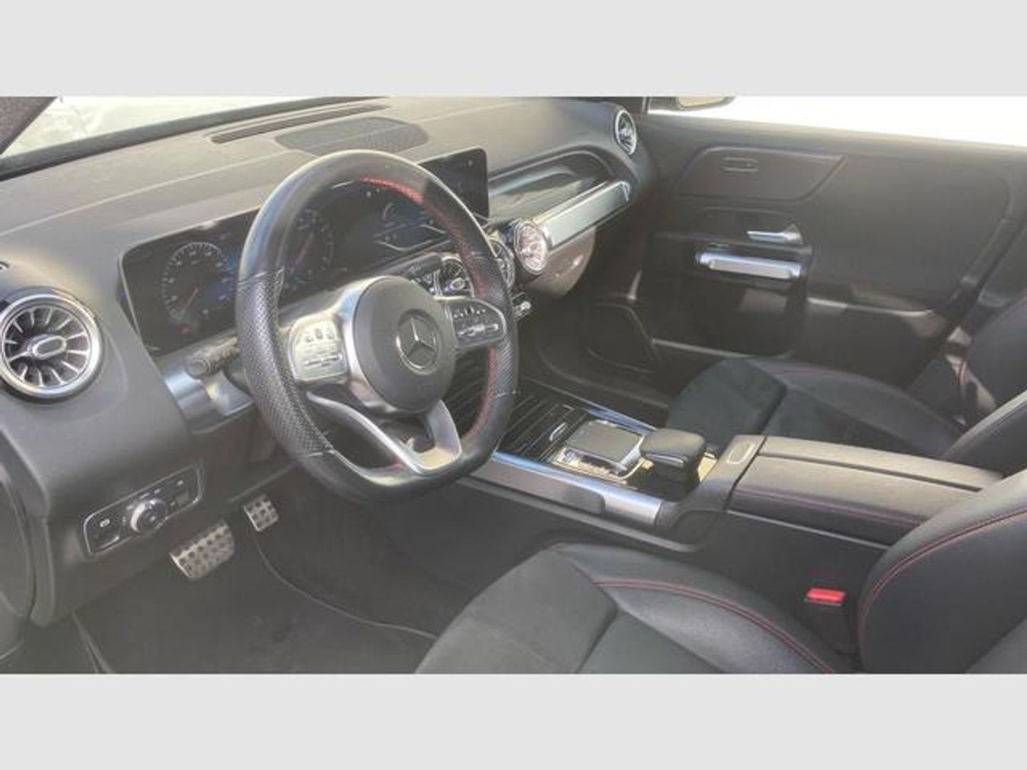 Mercedes-Benz GLB GLB 200 120 kW (163 CV)