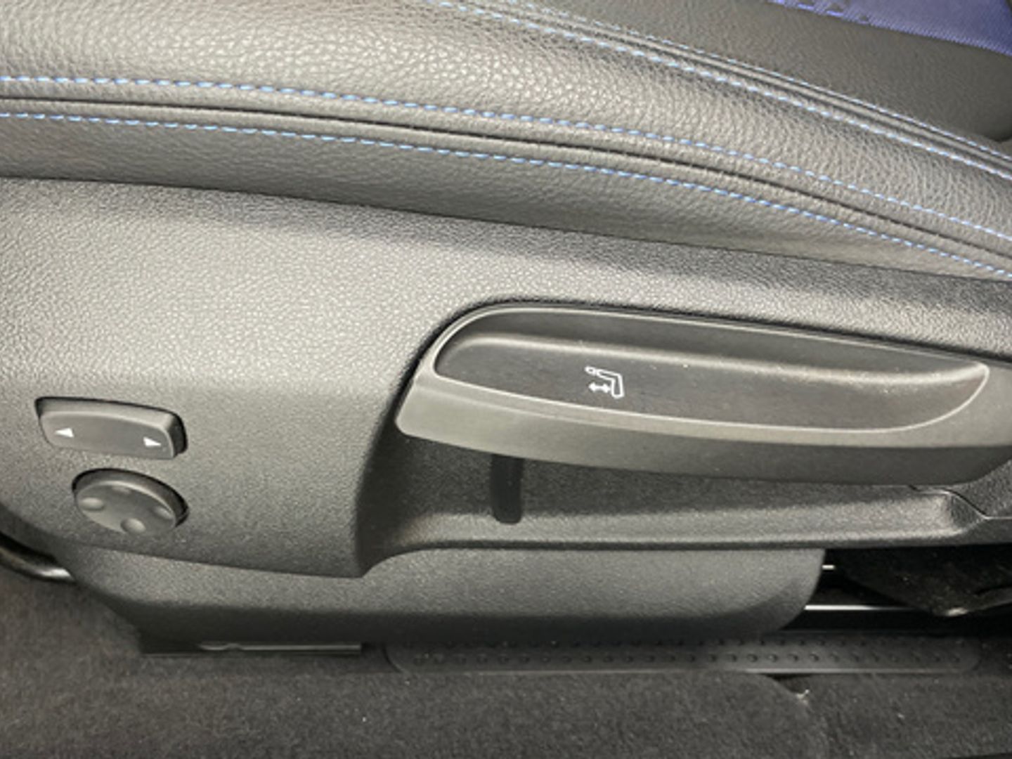 BMW Serie 1 118d Business 110 kW (150 CV)