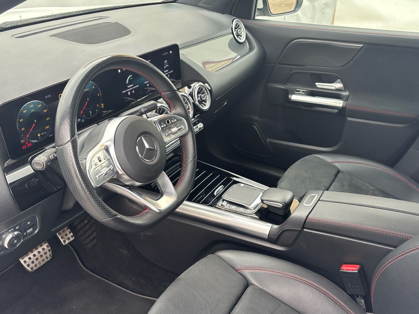 Mercedes-benz GLA 200 D