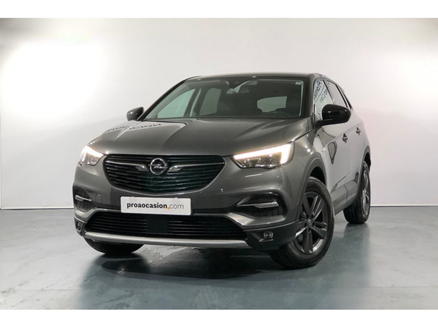 Opel Grandland X 1.2 Turbo Design & Tech Gris All Terrain / Pick-up