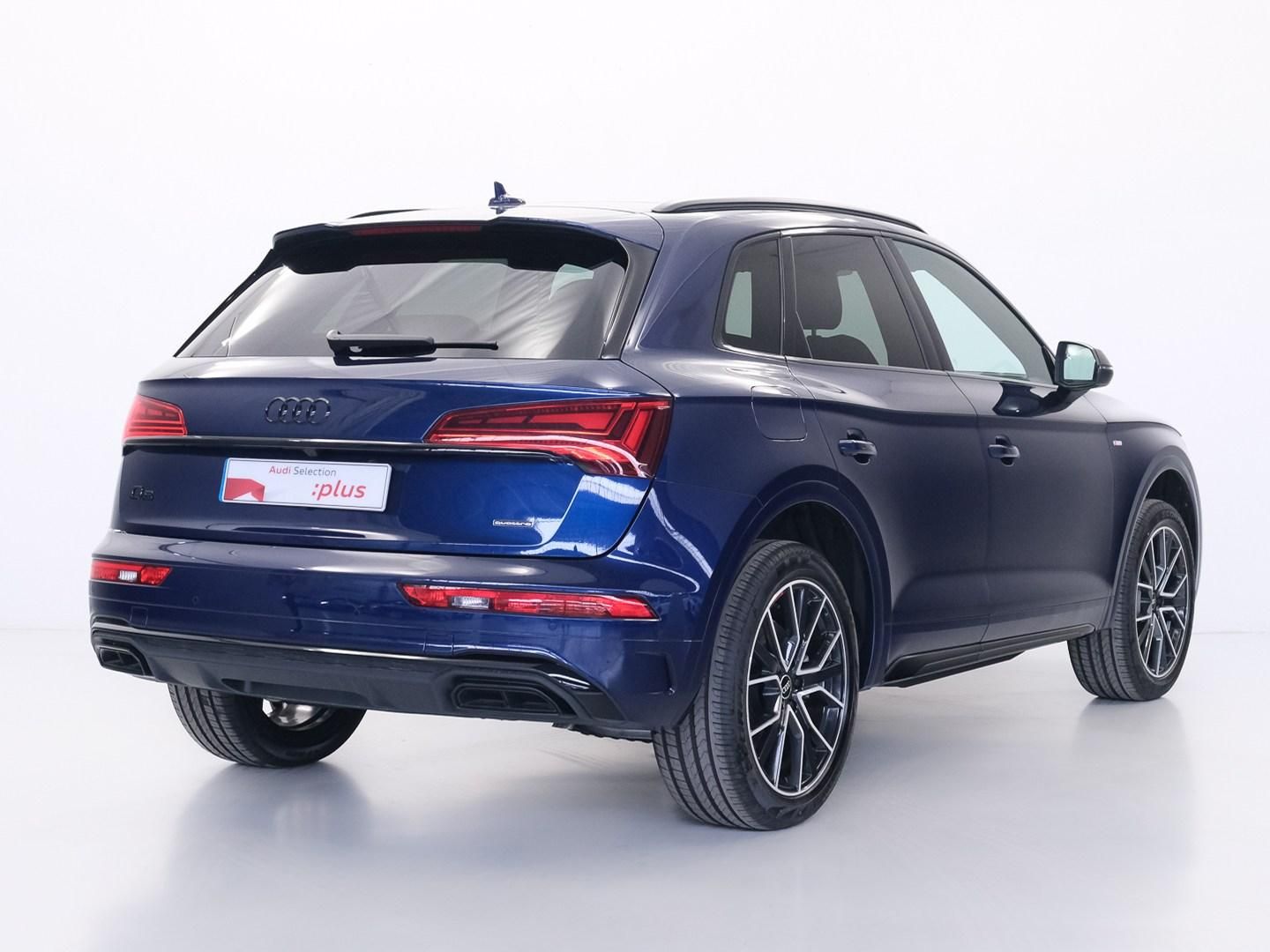 Audi Q5 TFSIe 55 TFSIe Black line