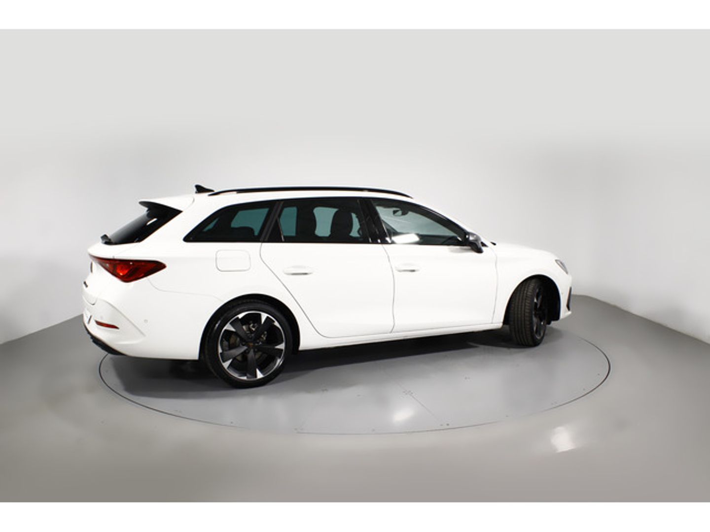 Cupra Leon Sportstourer 1.5 eTSI -