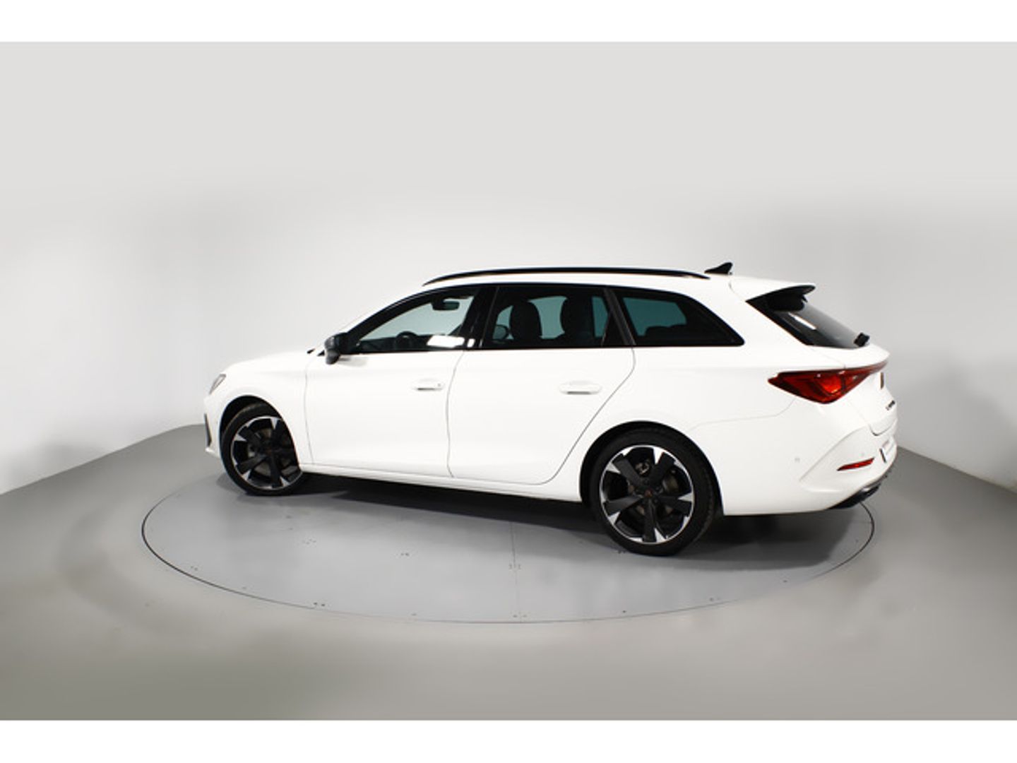 Cupra Leon Sportstourer 1.5 eTSI -