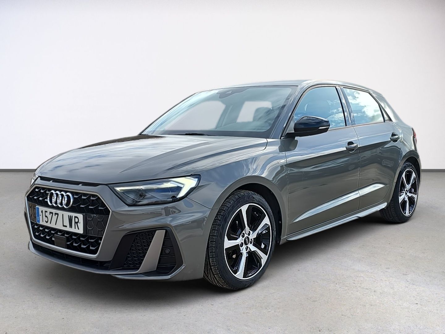 Audi A1 Sportback 25 TFSI Adrenalin Gris Compact