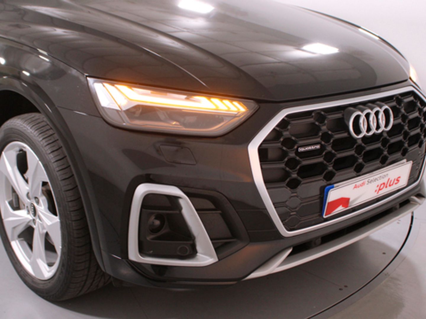 Audi Q5 40 TDI S line