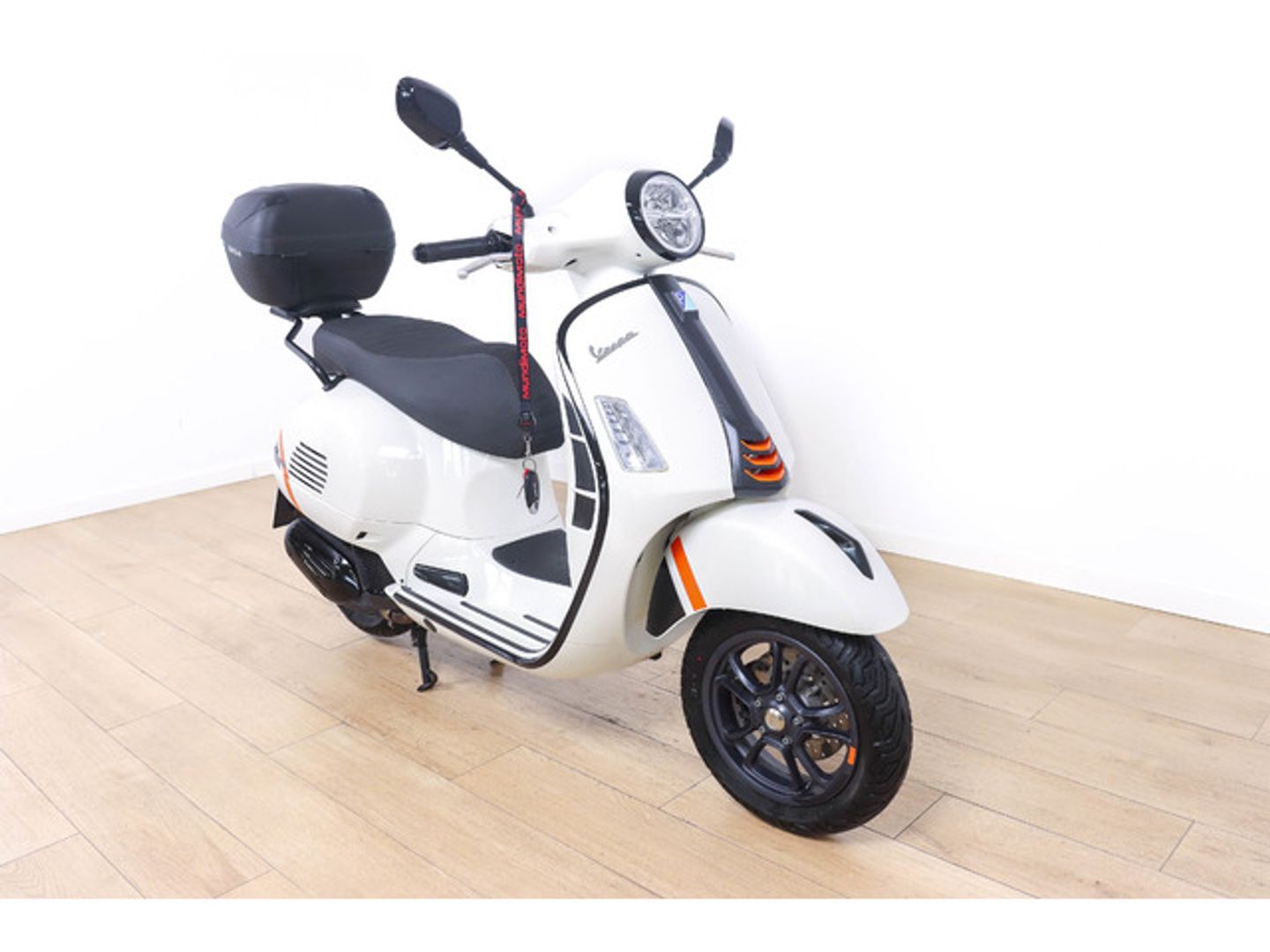 Vespa GTS 125 SUPERSPORT