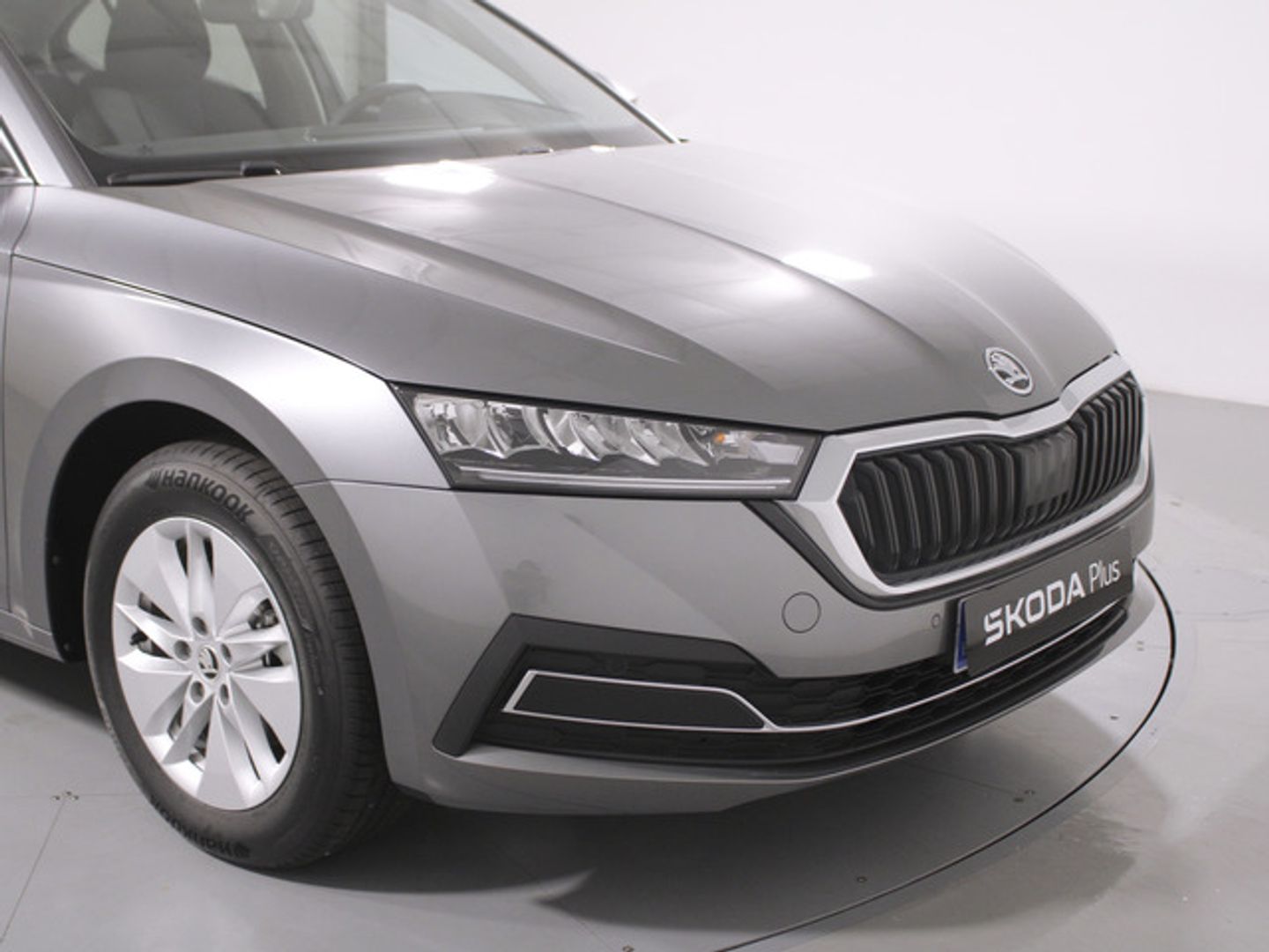 Skoda Octavia 1.0 TSI MHEV Ambition Plus