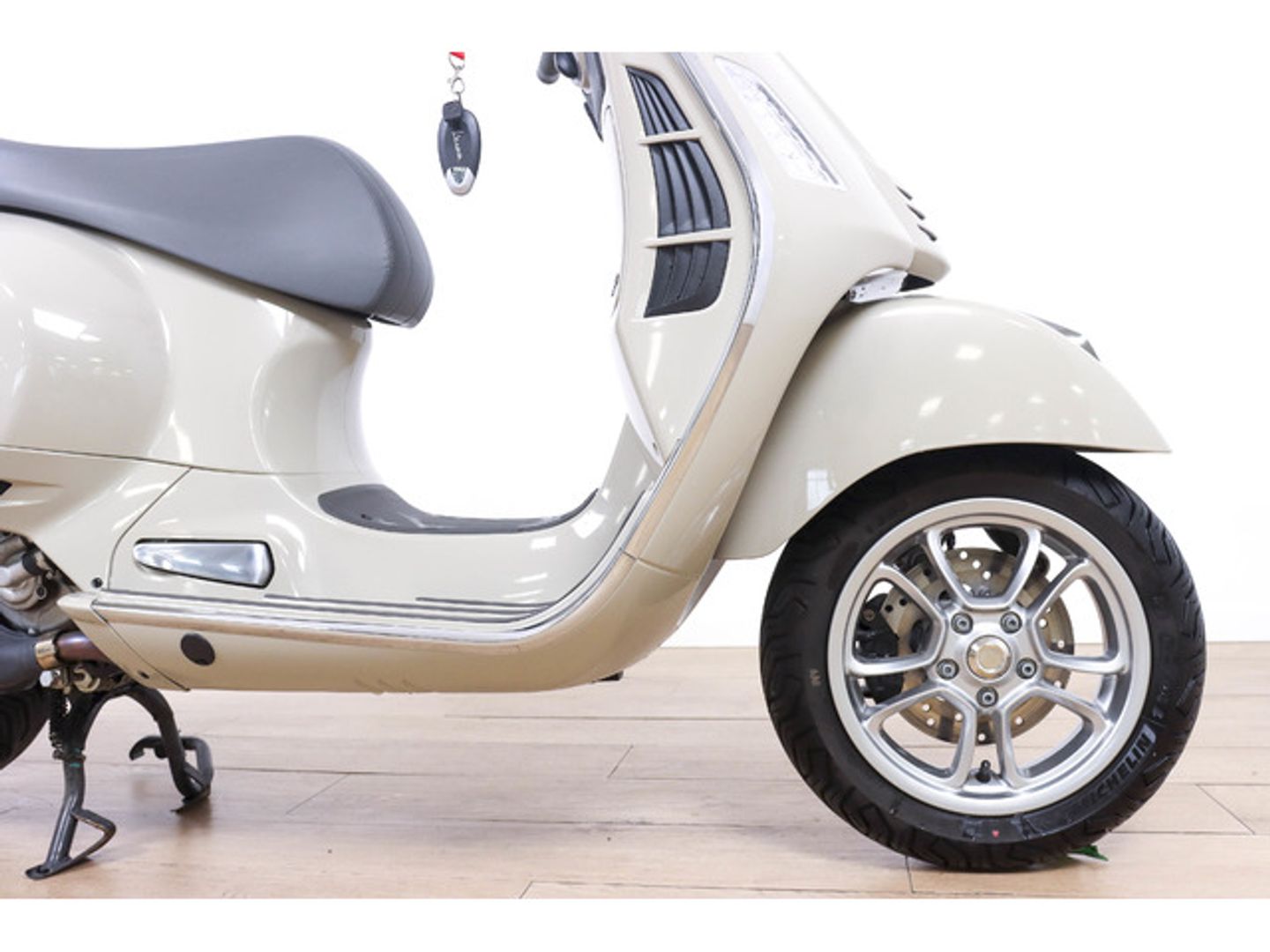 Vespa GTS 300