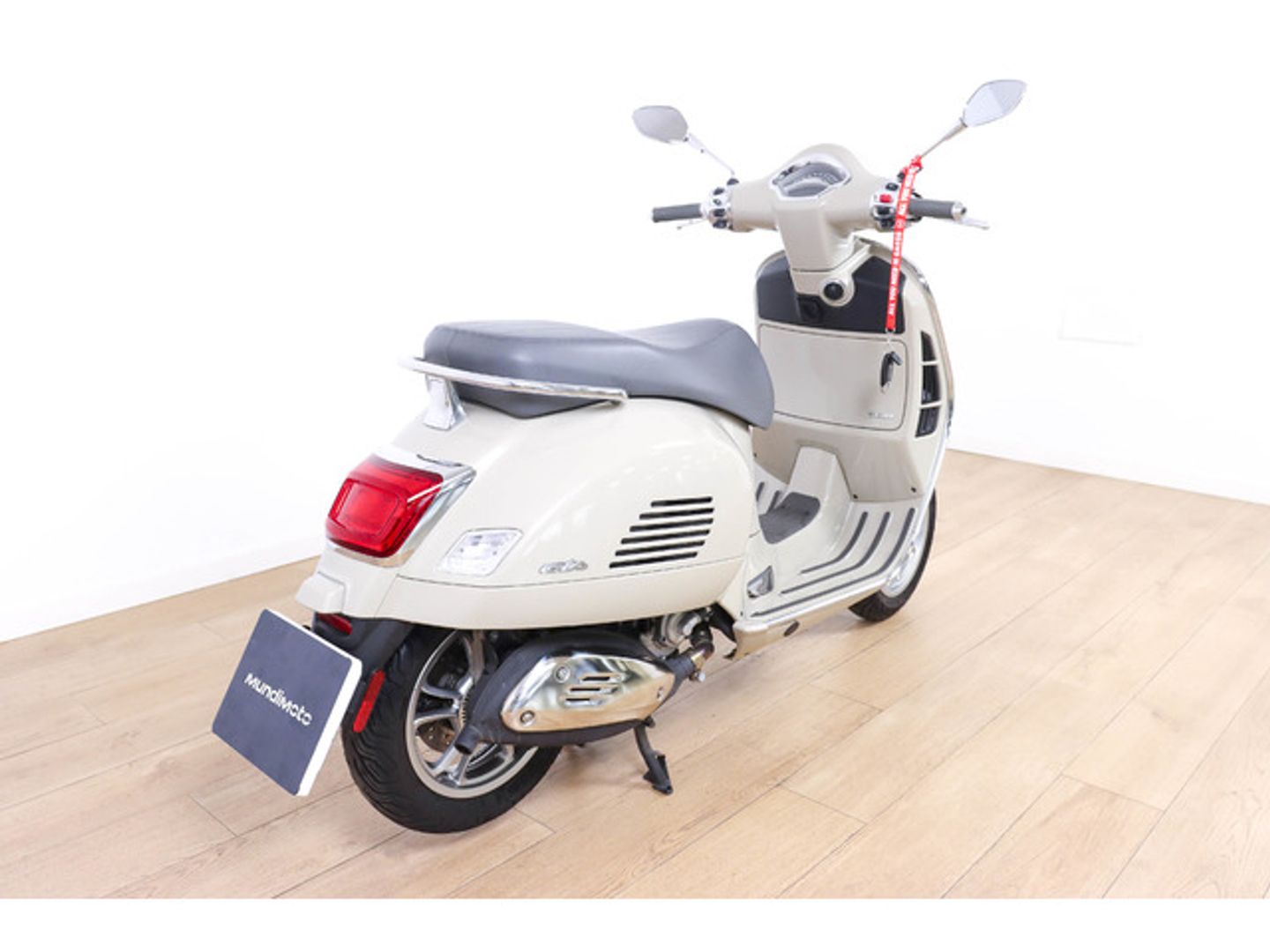 Vespa GTS 300