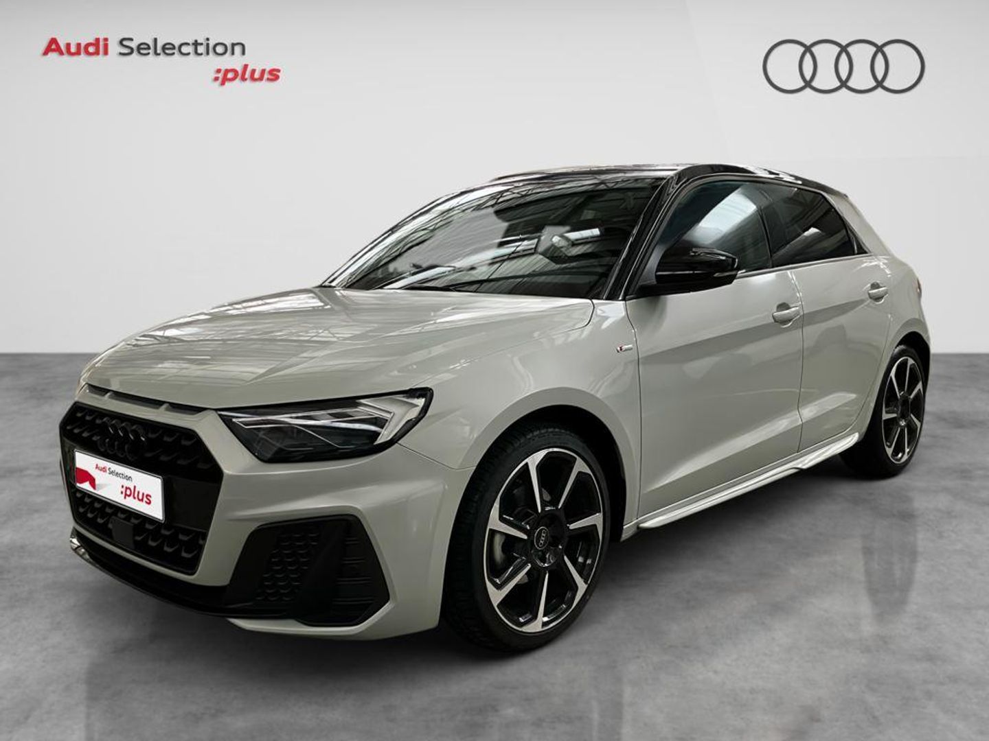 Audi A1 Sportback 30 TFSI Adrenalin Black edition Gris Plata Sedan