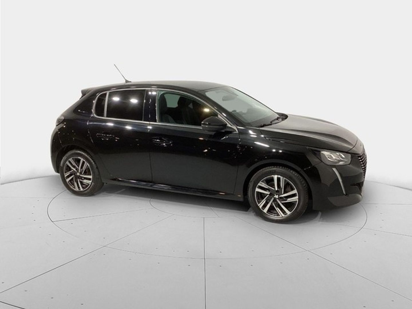 Peugeot 208 PureTech 100