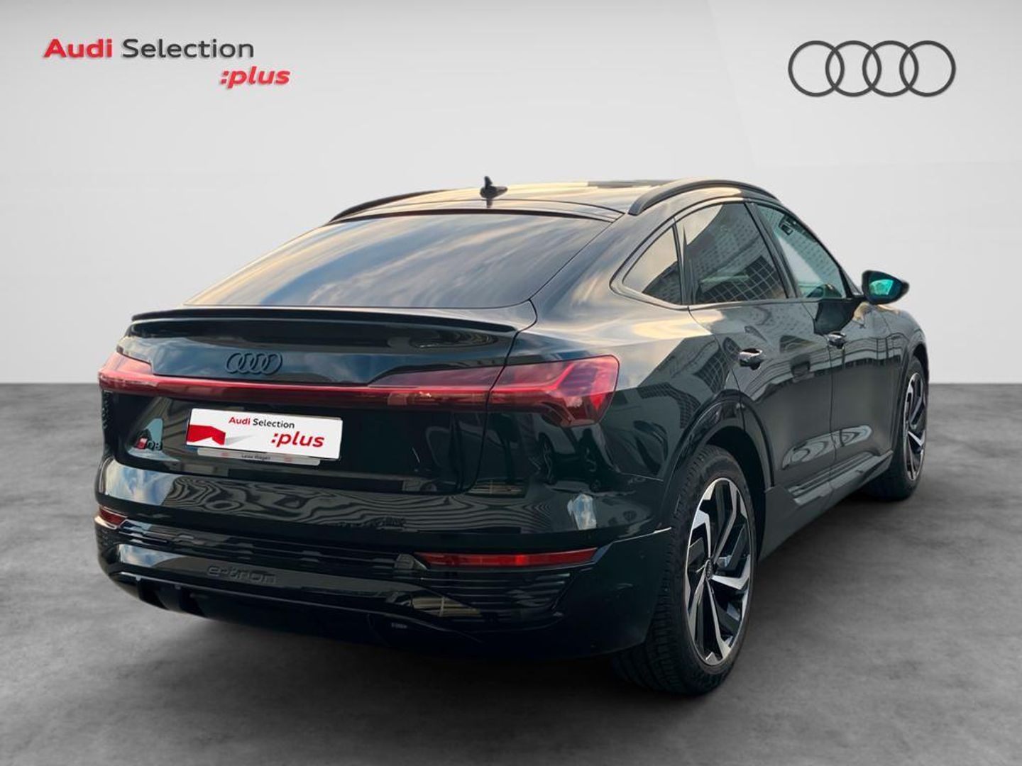 Audi Q8 e-tron Sportback S line 55 quattro 300 kW (408 CV)
