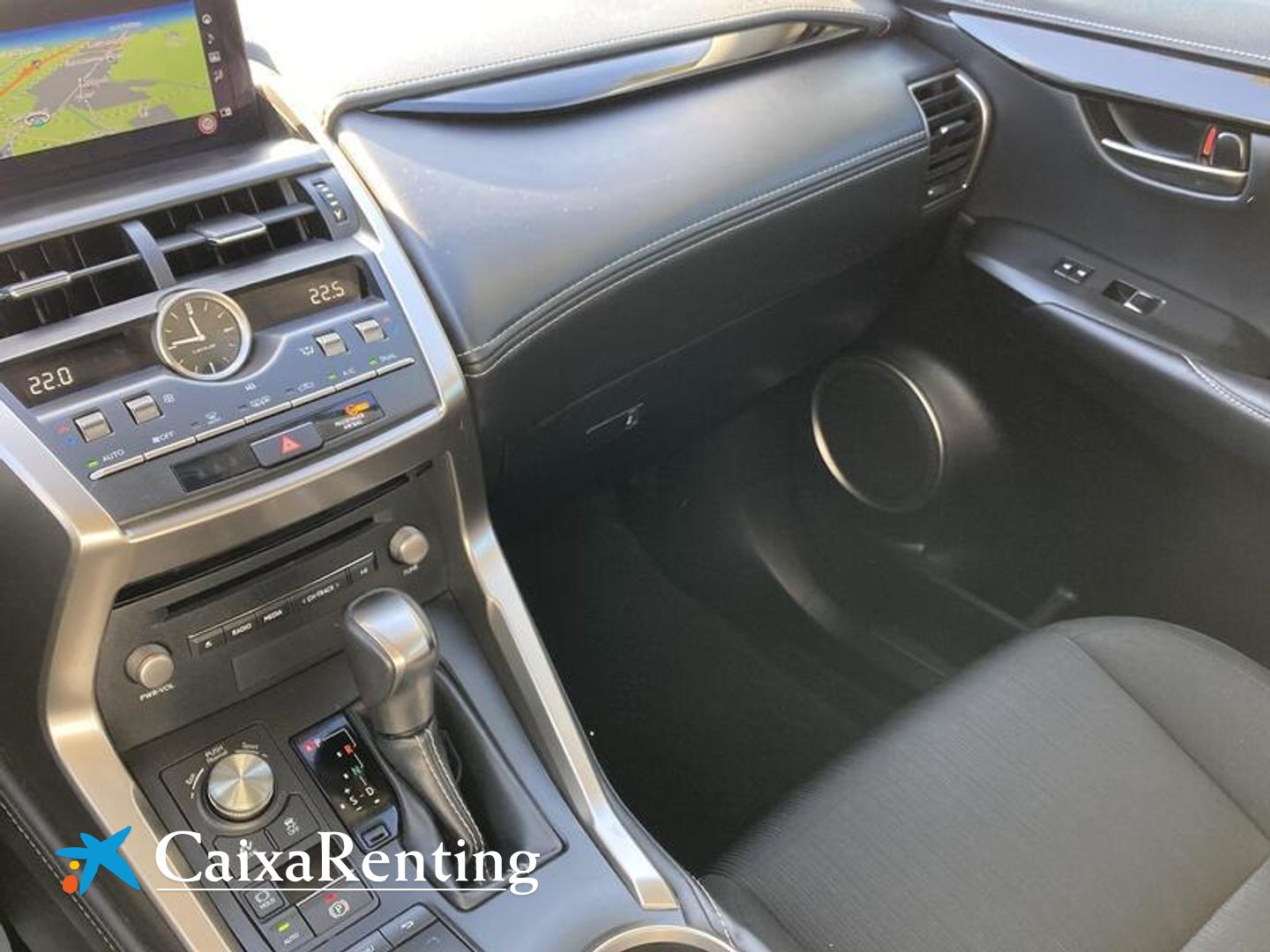 Lexus NX 300h Business Navigation 2WD 145 kW (197 CV)