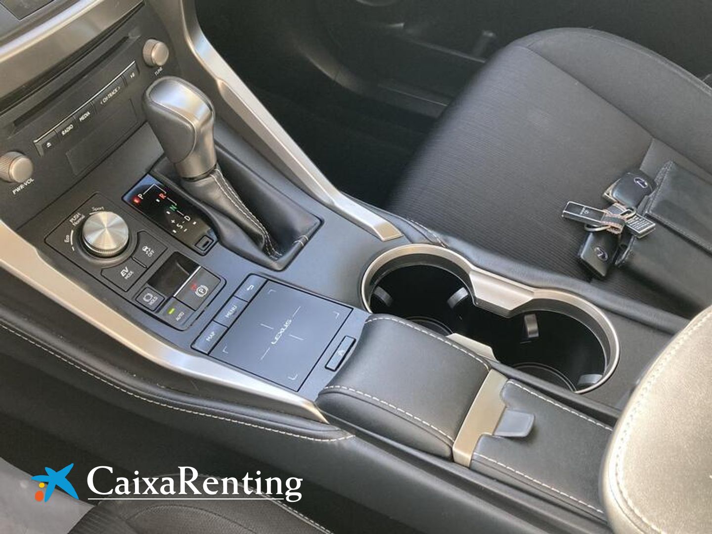 Lexus NX 300h Business Navigation 2WD 145 kW (197 CV)