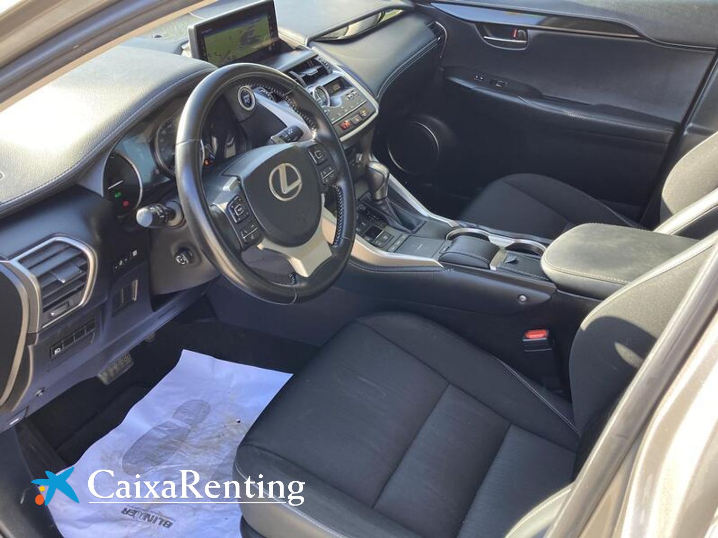 Lexus NX 300h Business Navigation 2WD 145 kW (197 CV)